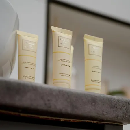 Apartment Rodzinne Z Parkingiem Sky Tower Centrum By Renters