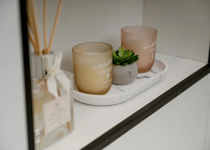 Apartment Rodzinne Z Parkingiem Sky Tower Centrum By Renters Wroclaw